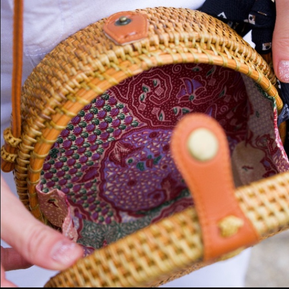 Round Basket Purse